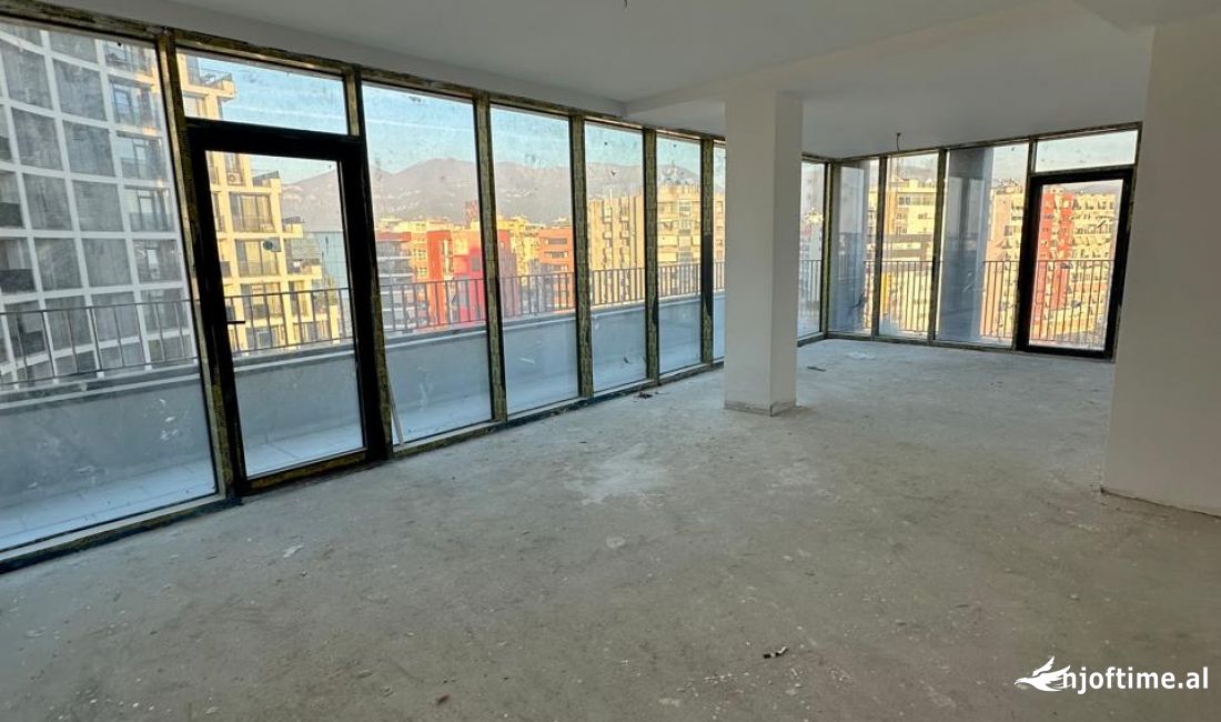 Apartment for sale in Tirana 3+1, Emty