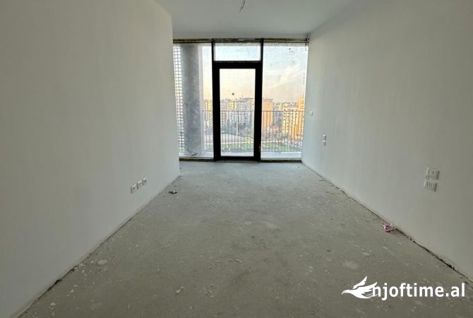 Apartment for sale in Tirana 3+1, Emty