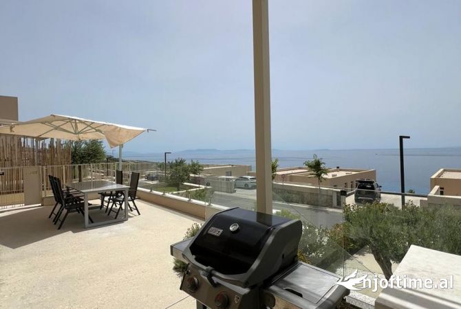 Shtepi ne shitje Apartament ne Vlore, 2+1, Mobilimi E mobiluar, Pagesa 765,000  Euro.