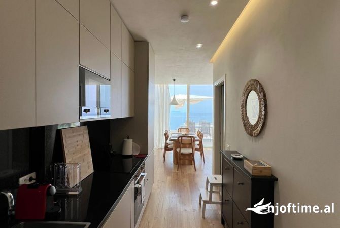 Shtepi ne shitje Apartament ne Vlore, 2+1, Mobilimi E mobiluar, Pagesa 765,000  Euro.