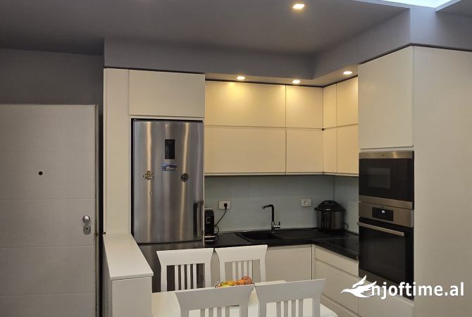 Shtepi ne shitje 2+1 ne Tirane - 160,000 Euro