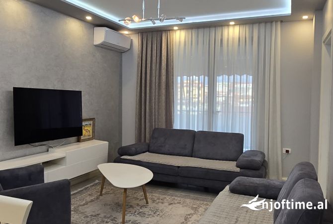 Shtepi ne shitje 2+1 ne Tirane - 160,000 Euro