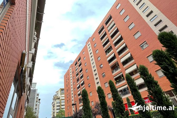 Ambient biznesi ne shitje 1+1 ne Tirane - 600,000 Euro