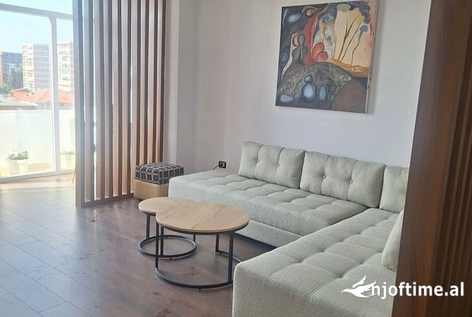 Shtepi ne shitje 2+1 ne Tirane - 175,000 Euro