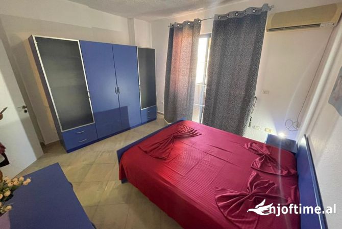Shtepi me qera Apartament ne Tirane, 1+1, Mobilimi E mobiluar, Pagesa 700  Euro.