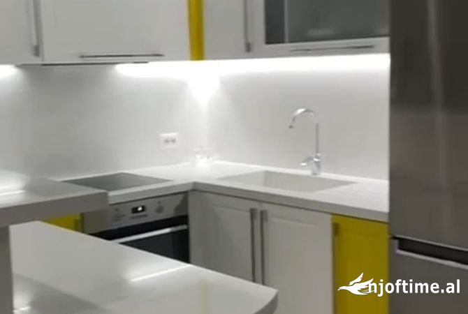 Shtepi me qera Apartament ne Tirane, 2+1, Mobilimi E mobiluar, Pagesa 1,200  Euro.