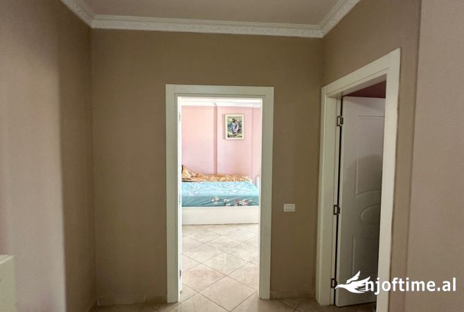 Shtepi me qera 2+1 ne Tirane - 600 Euro