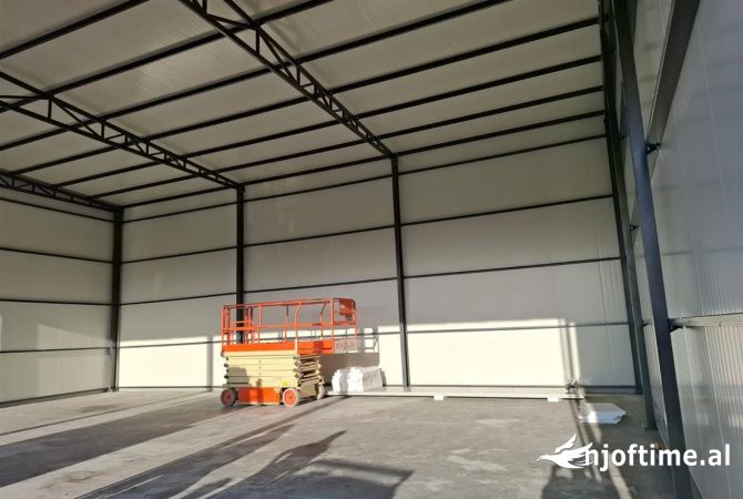 Ambient biznesi me qera 4+1 ne Tirane - 1,500 Euro