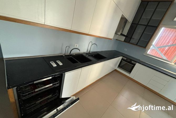 📢Jepet Kapanon me Qira ne Vore  me Sip: 1600 m2🔑