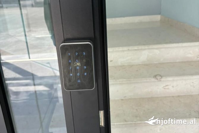 📢Jepet Kapanon me Qira ne Vore  me Sip: 1600 m2🔑