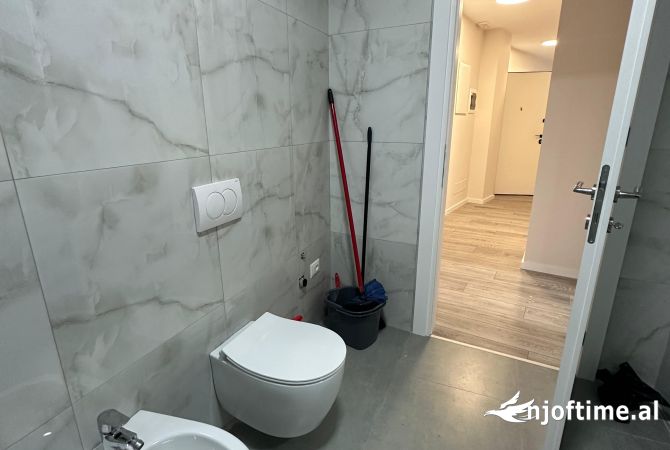 📢Apartament 2+1 per Qira-Tek Lake View Residence, Rruga e Kosovareve,Sip:121m2🔑