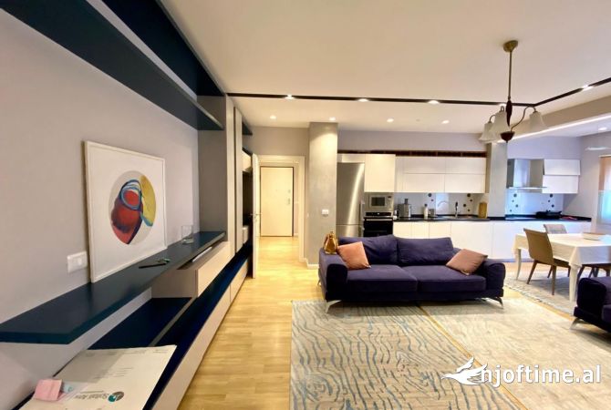 Shtepi me qera Apartament ne Tirane, 2+1, Mobilimi E mobiluar, Pagesa 750  Euro.