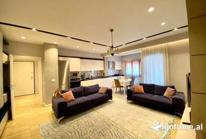 Shtepi me qera Apartament ne Tirane, 2+1, Mobilimi E mobiluar, Pagesa 750  Euro.