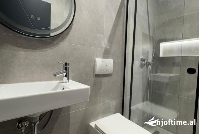 Shtepi me qera Apartament ne Tirane, 1+1, Mobilimi E mobiluar, Pagesa 600  Euro.