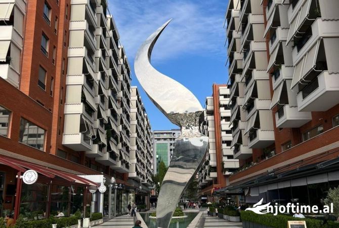 Shtepi me qera 2+1 ne Tirane - 1,200 Euro