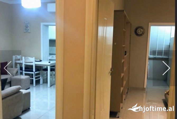Shtepi ne shitje Apartament ne Tirane, 1+1, Mobilimi E mobiluar, Pagesa 120,000  Euro.