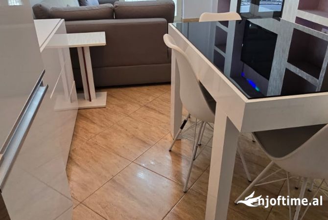 Shtepi ne shitje 1+1 ne Tirane - 135,000 Euro