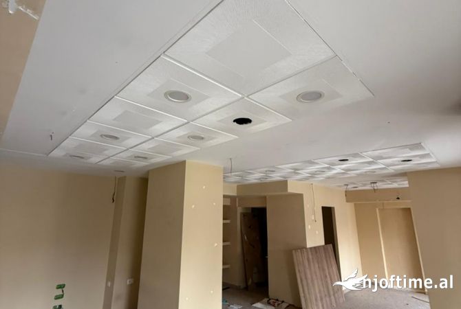 📢Shitet Ambient Biznesi tek Shallvaret me Sip:100 m2🔑