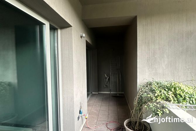 Apartment for sale in Tirana 1+1, Emty