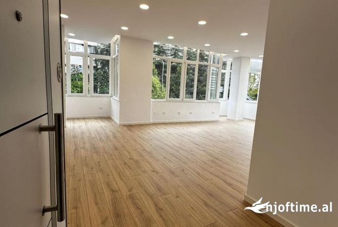 Shtepi ne shitje 1+1 ne Tirane - 224,000 Euro