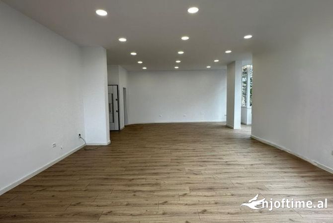 Shtepi ne shitje 1+1 ne Tirane - 224,000 Euro