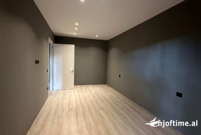 Shtepi ne shitje 1+1 ne Tirane - 430,500 Euro