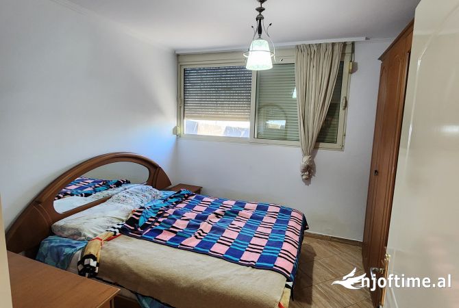 Shtepi ne shitje 1+1 ne Tirane - 110,000 Euro