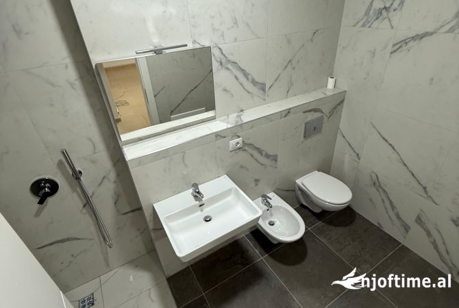 ✨Jepet  Ambient Biznesi me Qera, tek Rruga e Kosovareve ****