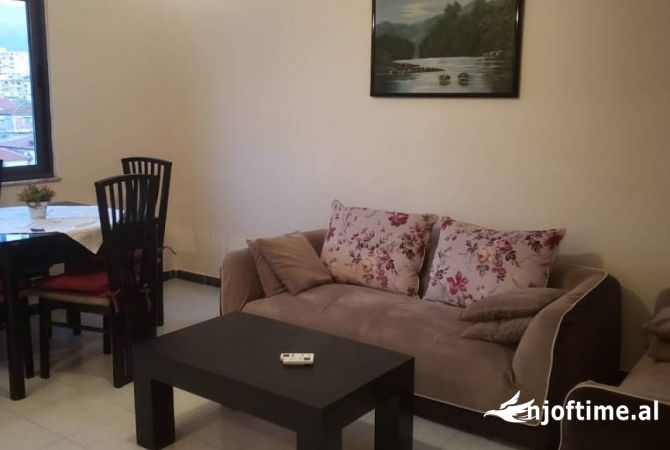 Shtepi ne shitje 2+1 ne Tirane - 88,000 Euro