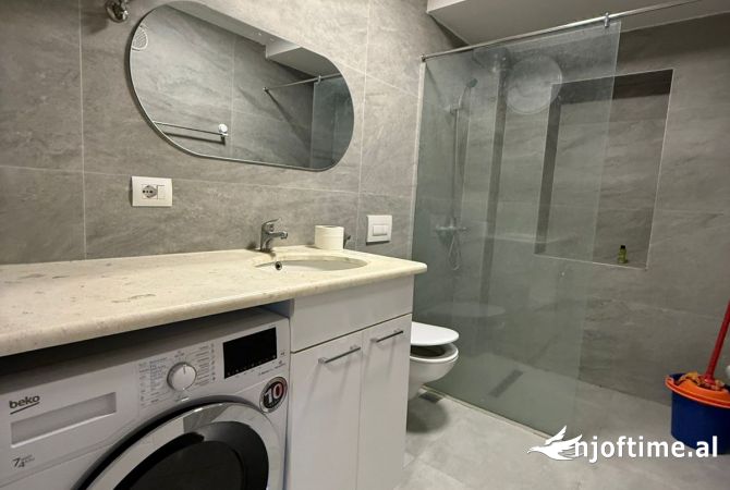 Shtepi me qera Apartament ne Tirane, 1+1, Mobilimi E mobiluar, Pagesa 600  Euro.