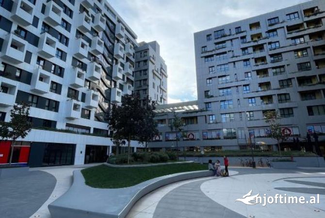 Ambient biznesi me qera 3+1 ne Tirane - 1,300 Euro