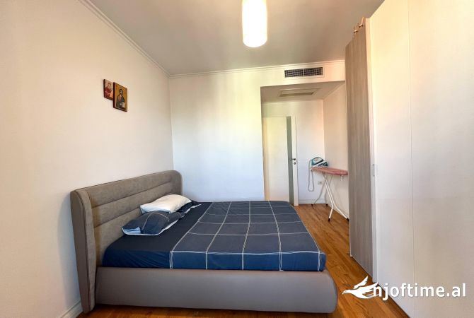 Shtepi me qera Apartament ne Tirane, 2+1, Mobilimi E mobiluar, Pagesa 1,800  Euro.