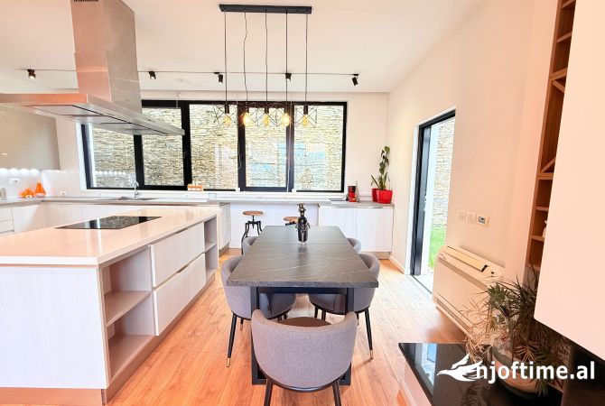 Apartment for rent in Tirana 4+1, Furnished