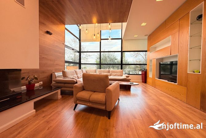 Shtepi ne shitje 4+1 ne Tirane - 600,000 Euro