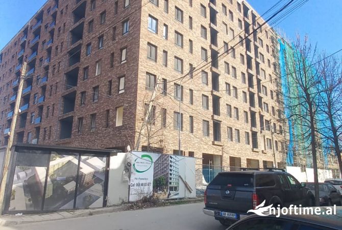 Shtepi ne shitje Apartament ne Tirane, 1+1, Mobilimi Bosh, pa mobiluar, Pagesa 106,600  Euro.