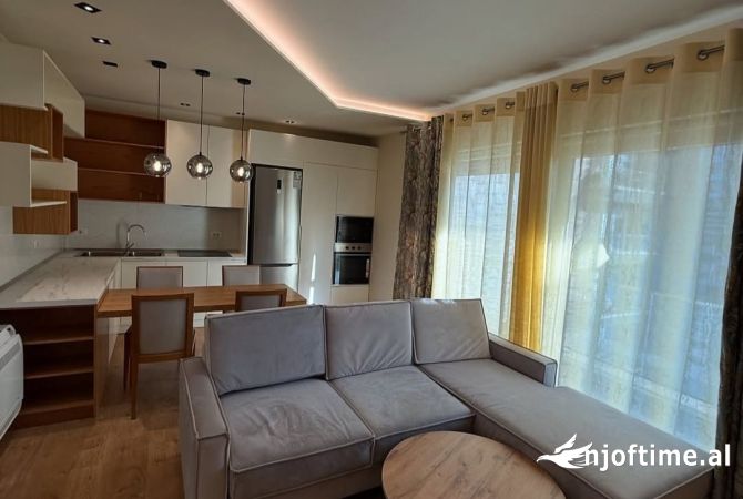 Shtepi me qera 1+1 ne Tirane - 750 Euro