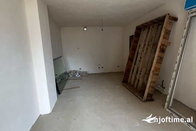 Shtepi ne shitje 2+1 ne Tirane - 193,000 Euro