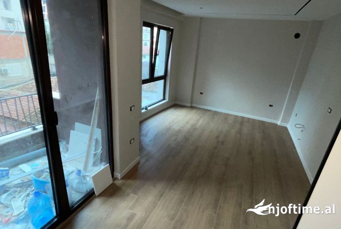 📢Jepet Zyre (Apartament) 1+1 me Qira te 21 Dhjetori SIP: 70 m2🔑
