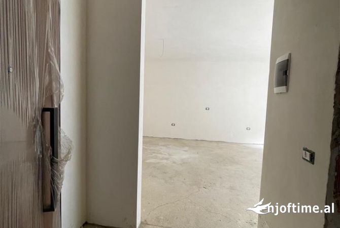 Shtepi ne shitje 2+1 ne Tirane - 177,500 Euro