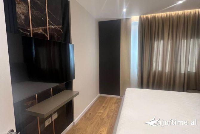 Shtepi me qera Apartament ne Tirane, 2+1, Mobilimi E mobiluar, Pagesa 1,200  Euro.