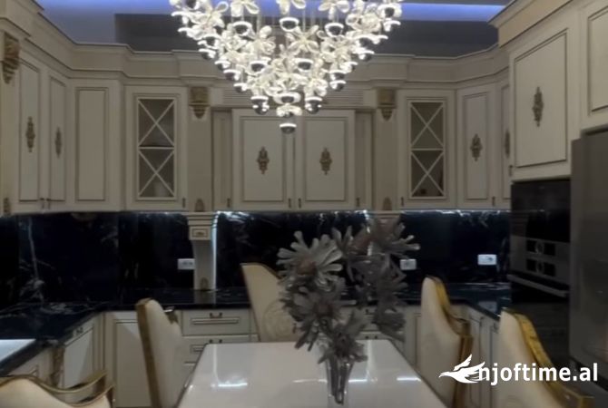 House for Rent 3+1 in Tirana - 1,600 Euro