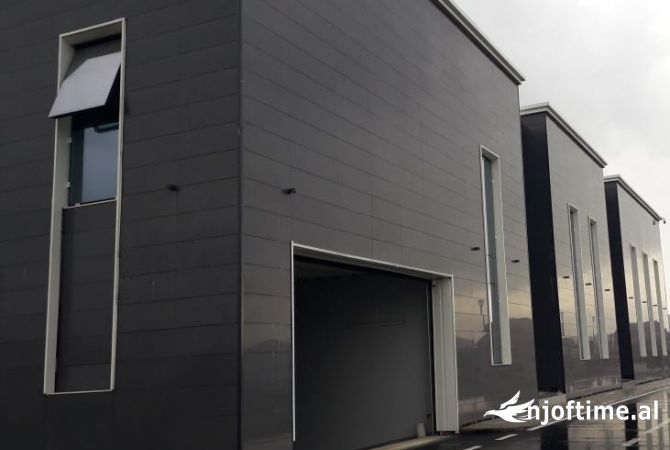 Ambient biznesi me qera 4+1 ne Tirane - 8,750 Euro