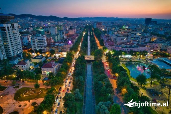 Ambient biznesi me qera 1+1 ne Tirane - 400 Euro