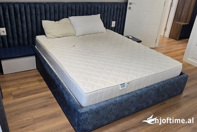 Shtepi me qera Apartament ne Tirane, 1+1, Mobilimi E mobiluar, Pagesa 750  Euro.