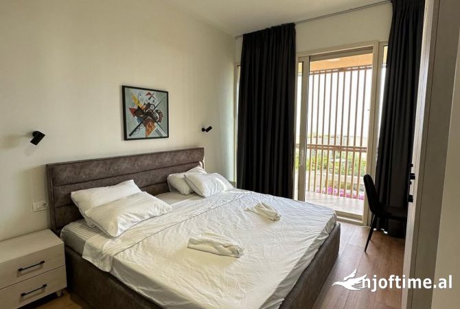 Shtepi ne shitje 2+1 ne Vlore - 800,000 Euro