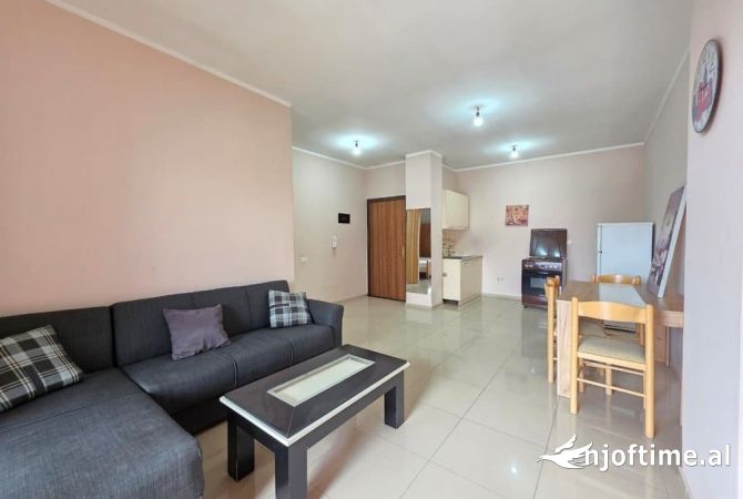 Shtepi ne shitje 1+1 ne Tirane - 95,000 Euro