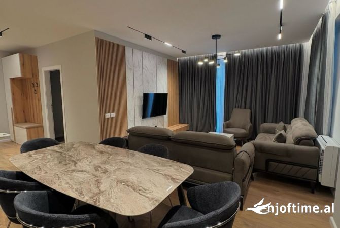 Shtepi me qera Apartament ne Tirane, 3+1, Mobilimi E mobiluar, Pagesa 1,600  Euro.