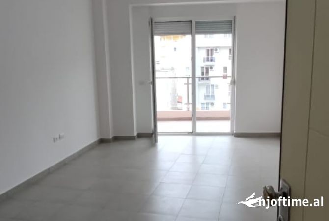 Shtepi ne shitje 1+1 ne Lezhe - 90,000 Euro