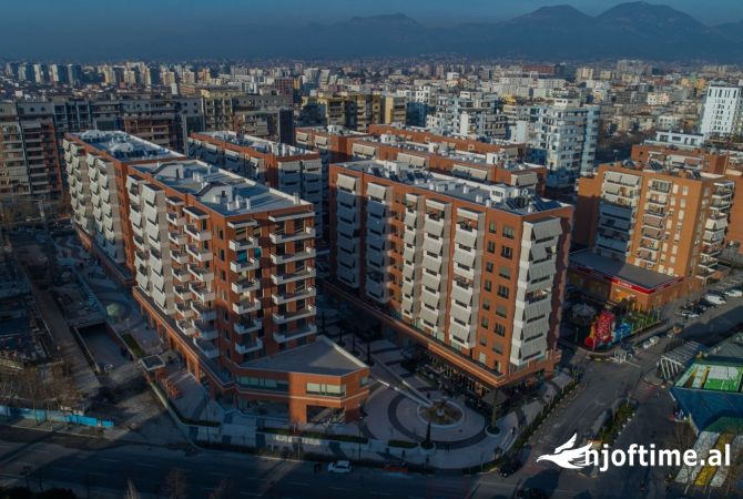 Shtepi ne shitje Apartament ne Tirane, 2+1, Mobilimi Bosh, pa mobiluar, Pagesa 345,000  Euro.