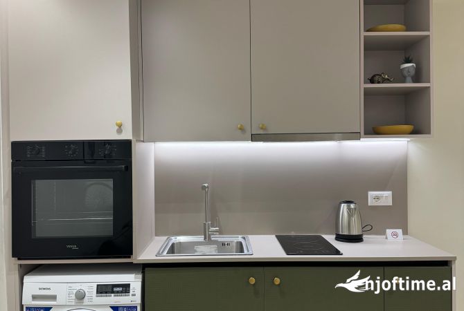 Shtepi ne shitje Apartament ne Tirane, 1+1, Mobilimi E mobiluar, Pagesa 184,000  Euro.